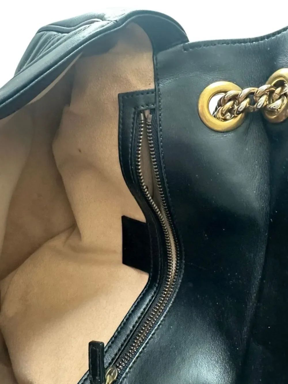 Gucci Marmont Black Quilted GG Chain Shoulder Bag - Picture 9 of 16